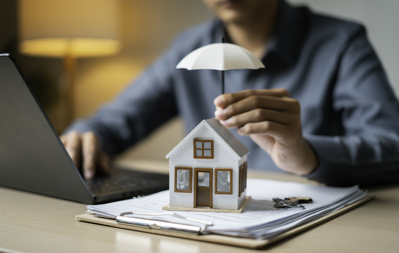 Newsbrief: Insurer sues Cresco over litigation coverage